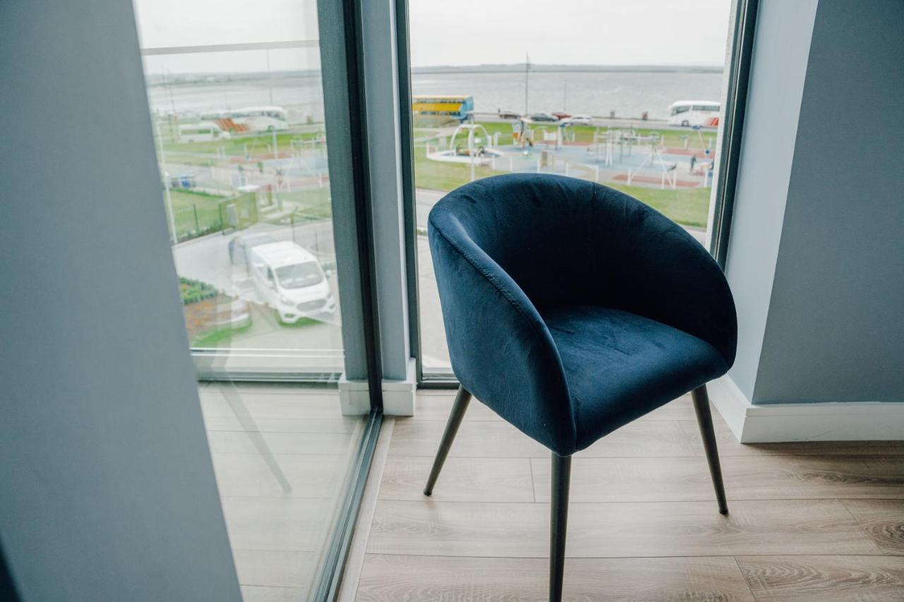 Shoreline Apartments Голуей Екстериор снимка